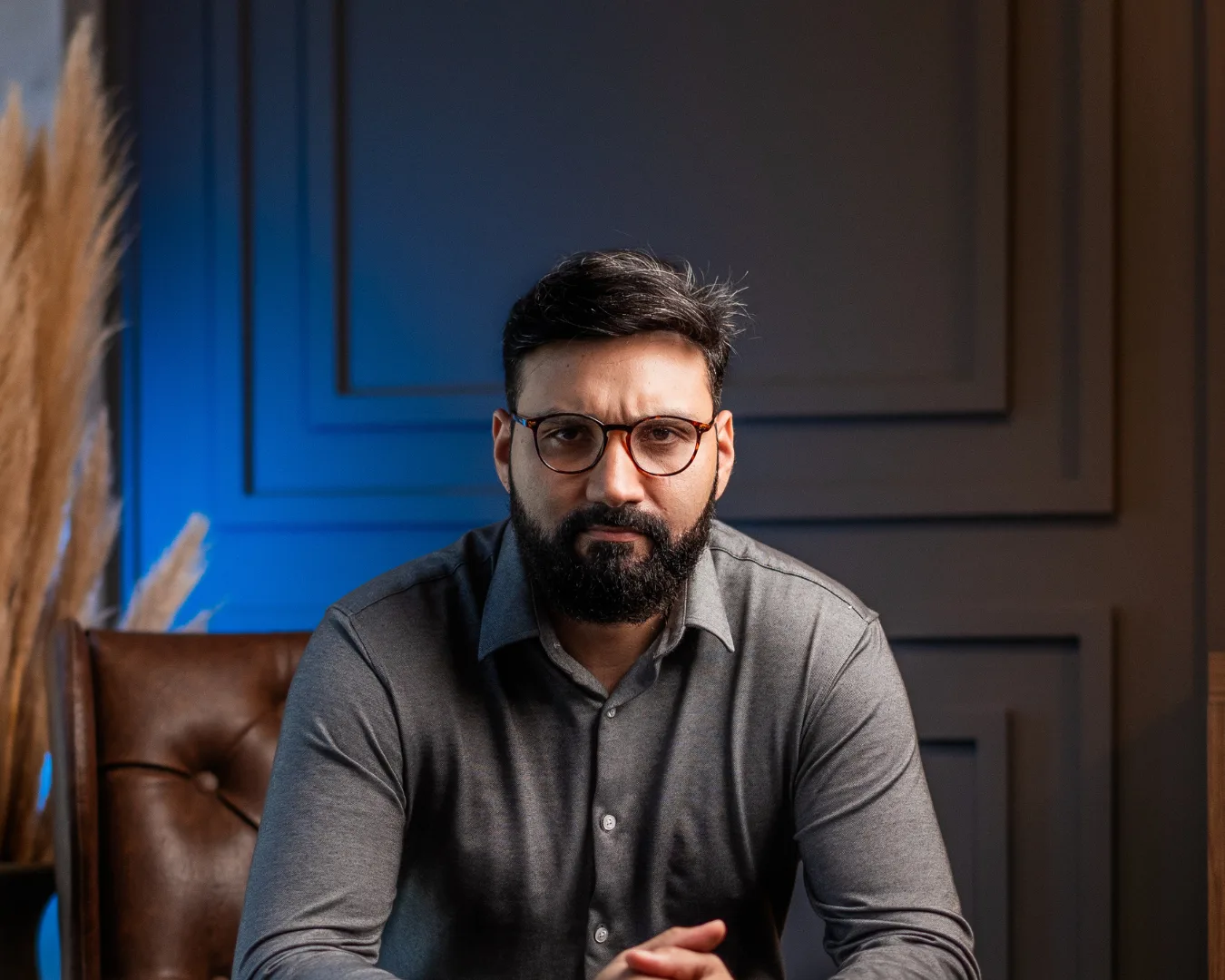 Foto de autoridade – Felipe Foto de autoridade - Felipe